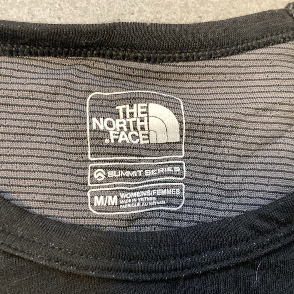 TNF base layer - Picture 6 of 14